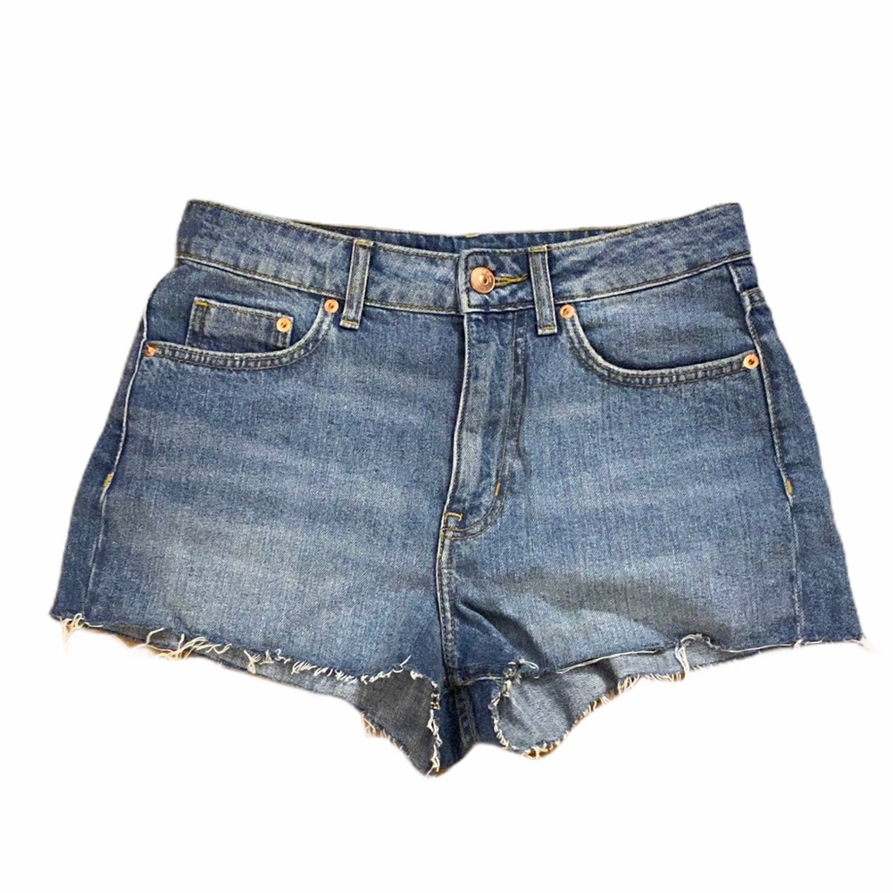 H&M Divided High Waisted Jean Distressed Shorts 8